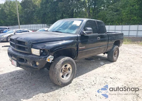 2001 Dodge Ram 2500 St из США, поврежденный, VIN 3B7KF236X1G717117